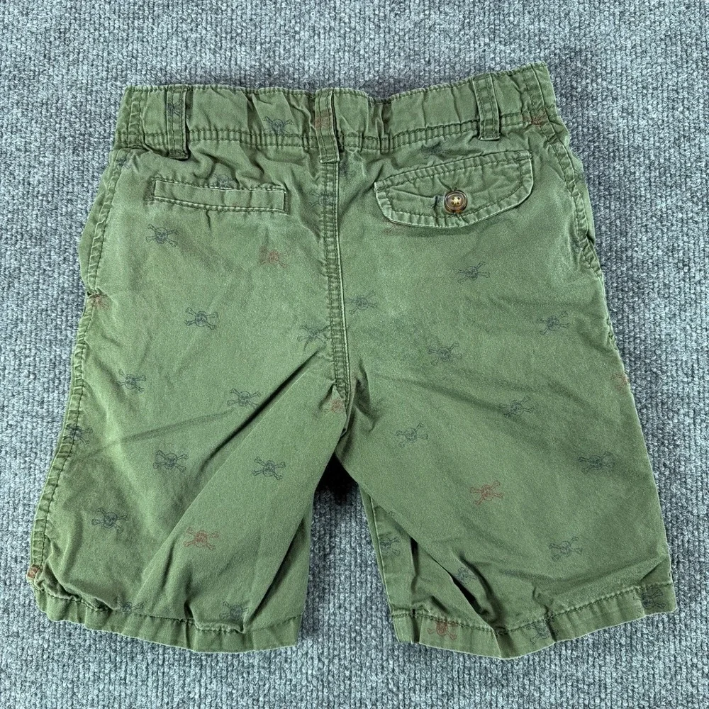 Carters Boys Olive Green Skull Crossbones Print Chino Shorts Size 6 Summer